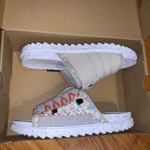 Nike Asuna Slides Cream